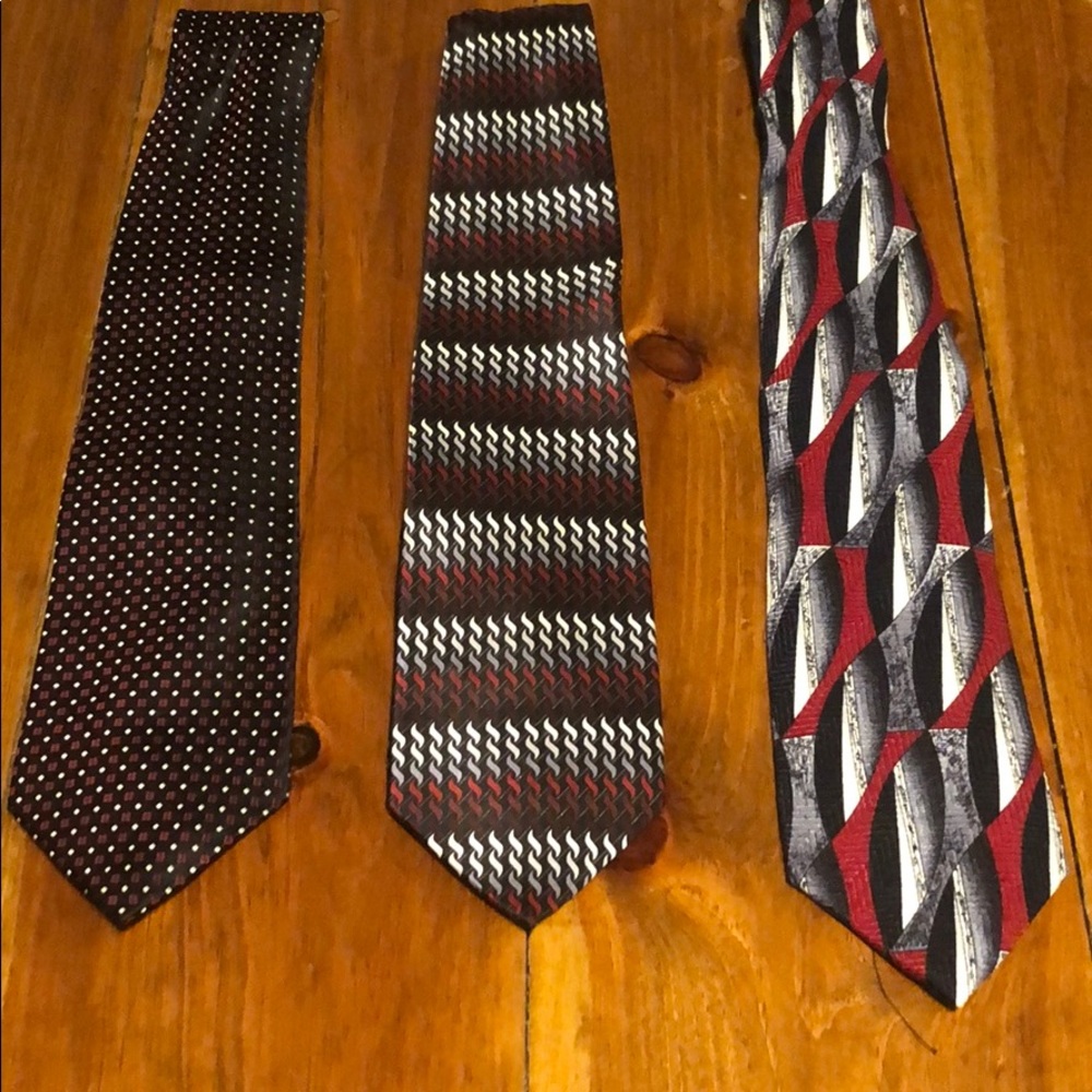 Set of 3 ties